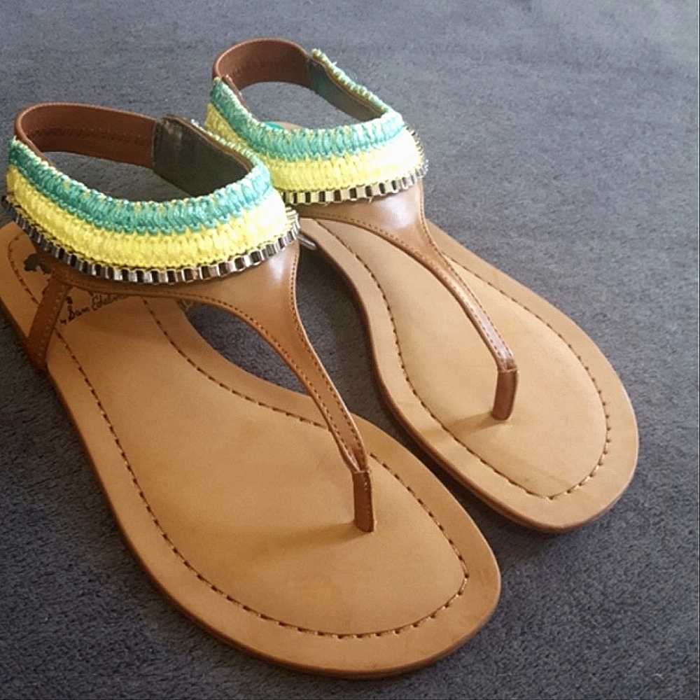 Bailey Thong Sandals | Circus by Sam Edelman